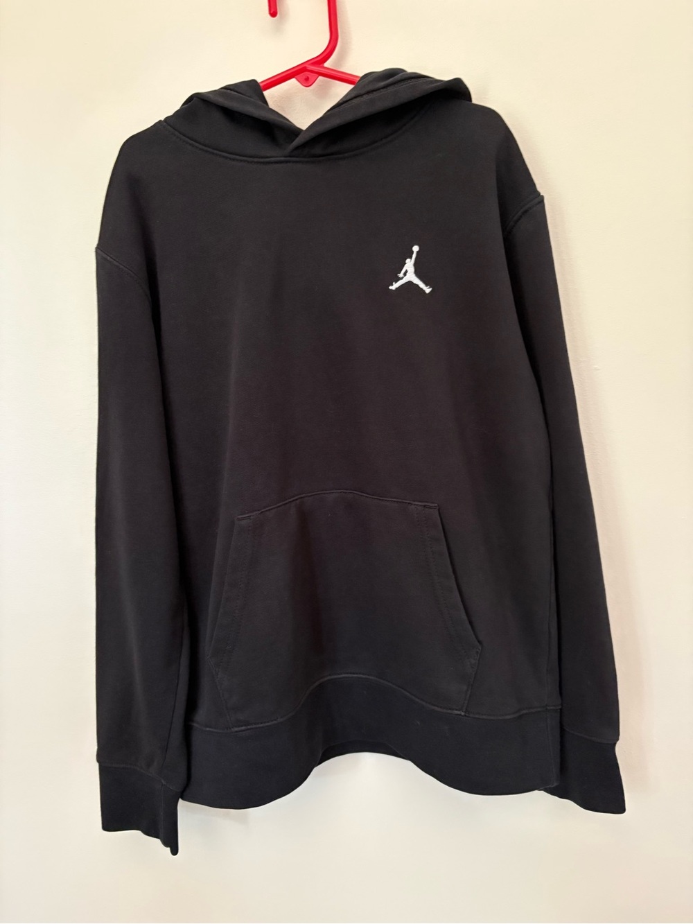 Jordan’s youth Black Pullover Hoodie